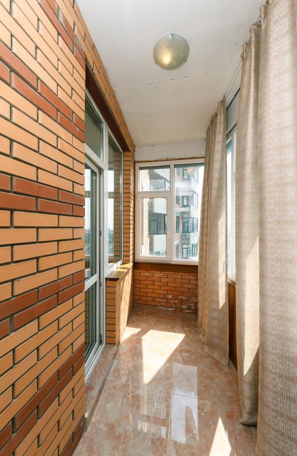 New Building Near Arena City Lesi Ukrainky 7A Kiev Exterior foto