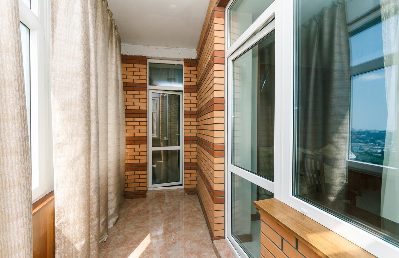 New Building Near Arena City Lesi Ukrainky 7A Kiev Exterior foto